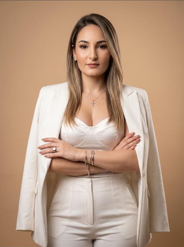 Retrato da fonoaudióloga Luciene, da Lado a Lado Centro Auditivo